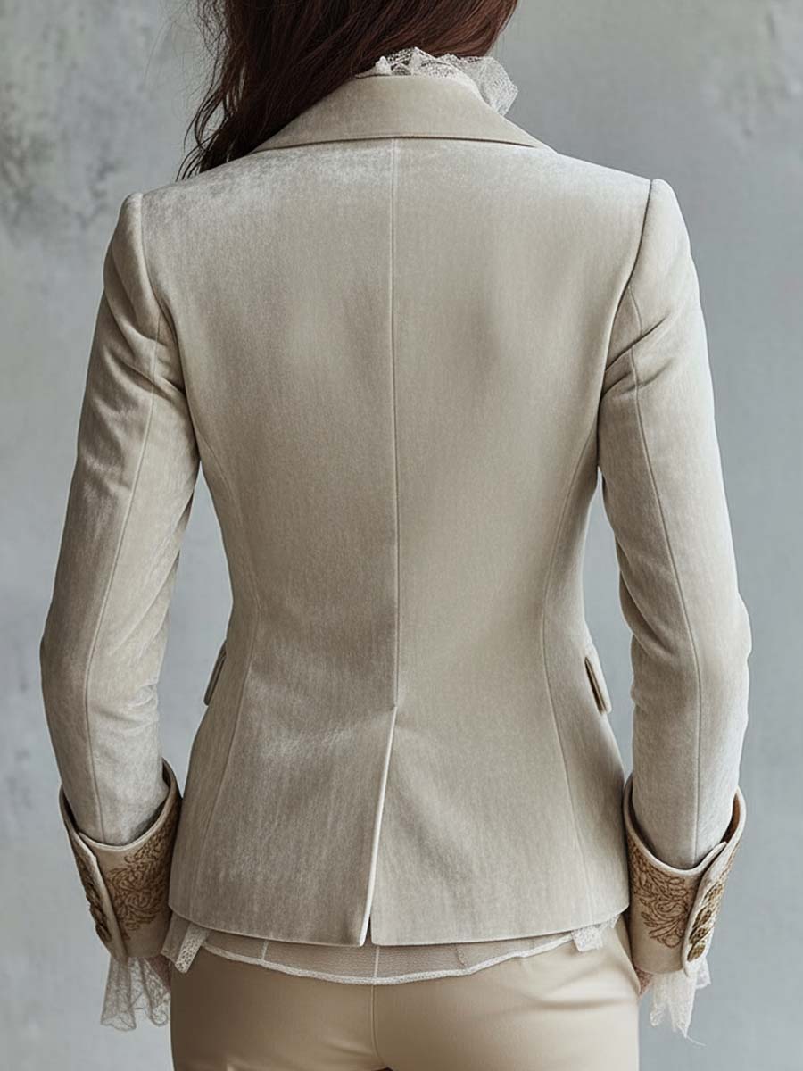 Constança | Blazer em Veludo Bordado, Bege