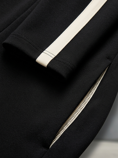Doriana | Conjunto Desportivo com Bandas em Contraste e Meio Fecho, Preto