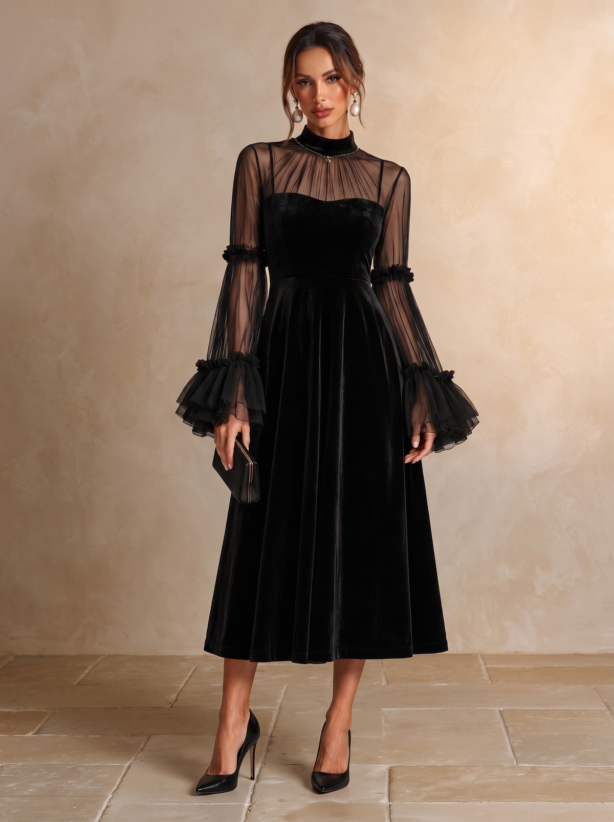 Berenice | Vestido Midi em Veludo com Mangas em Tule, Preto