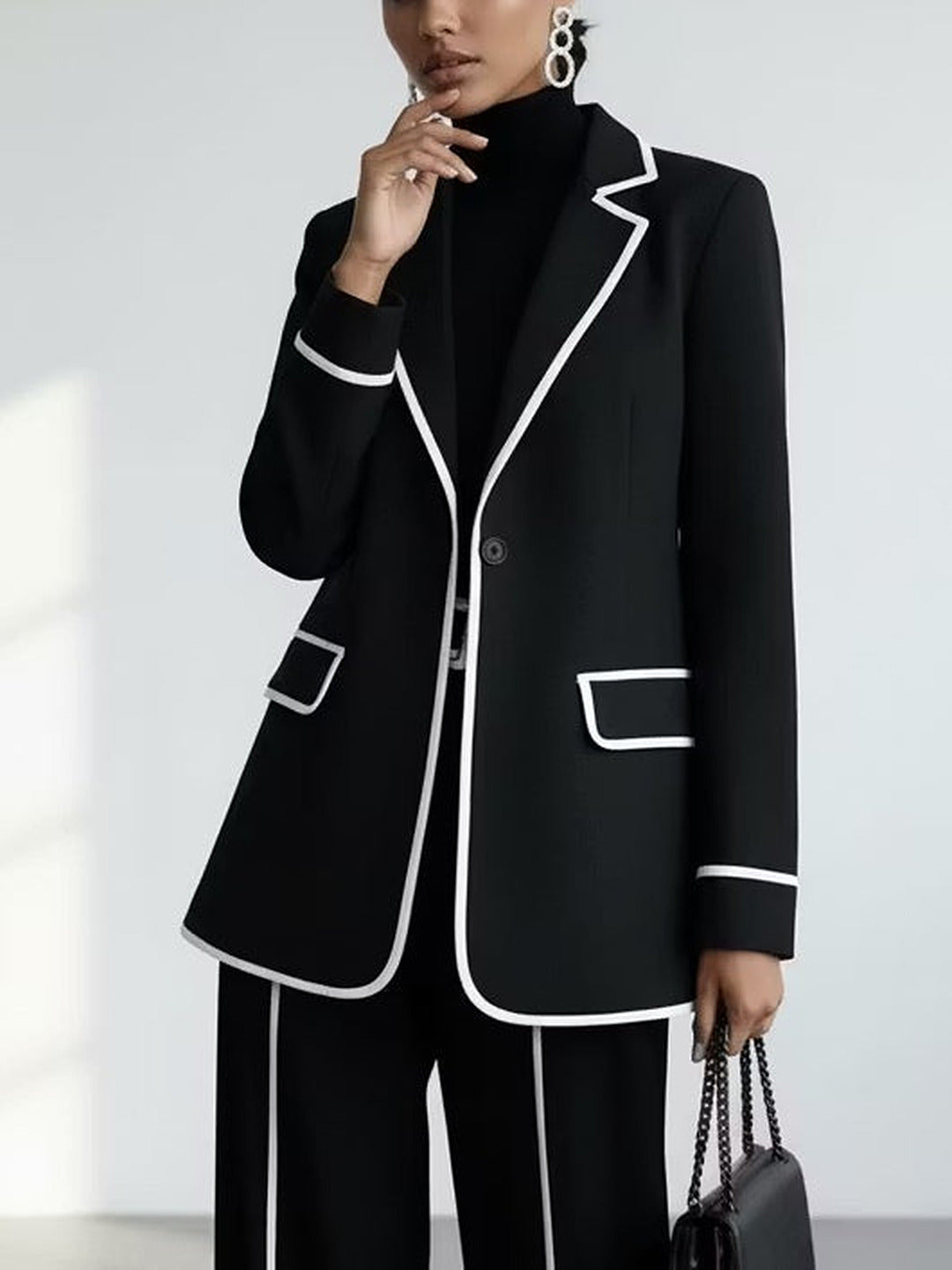 Clementina | Conjunto Blazer e Calças com Debruns em Contraste, Preto